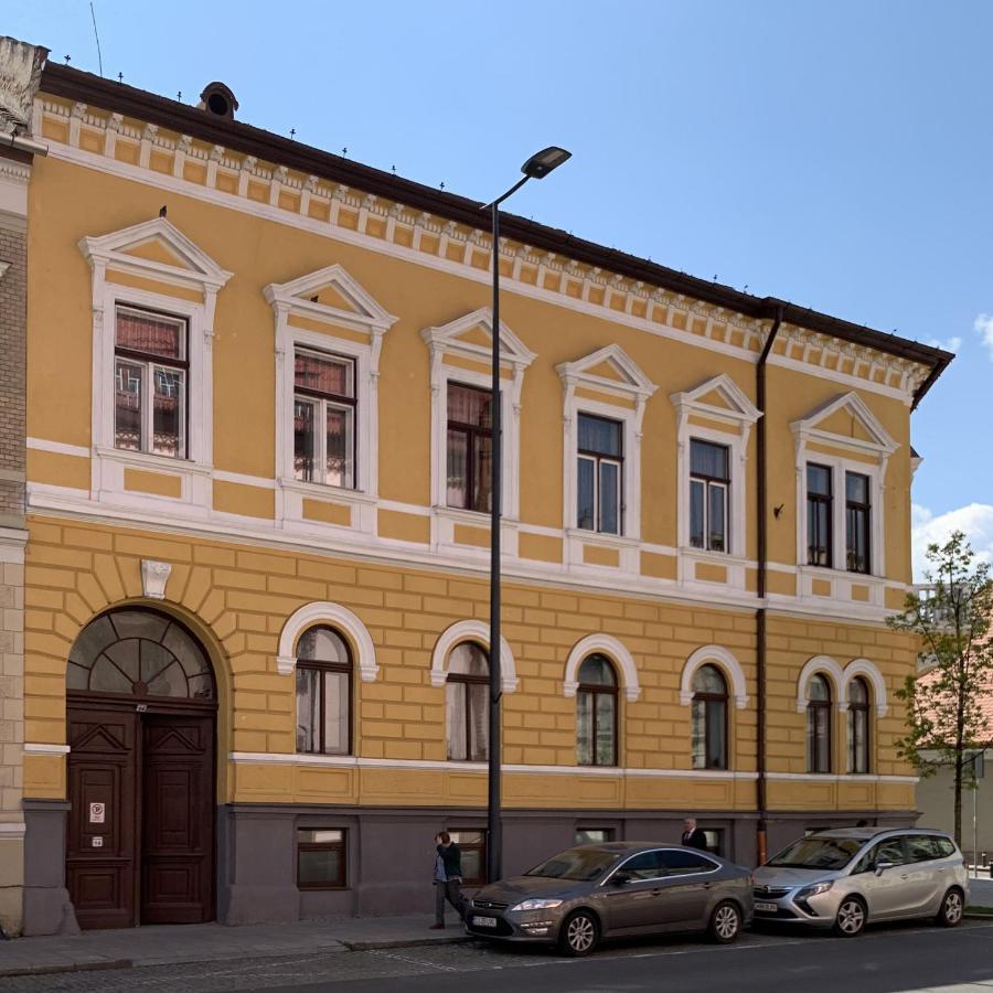 Charming Central Apartments Клуж-Напока Екстериор снимка