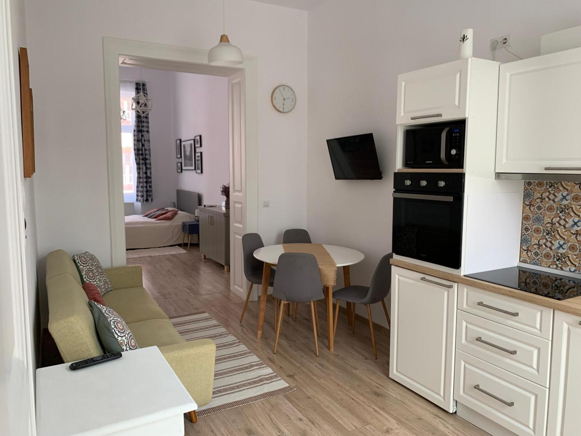 Charming Central Apartments Клуж-Напока Екстериор снимка